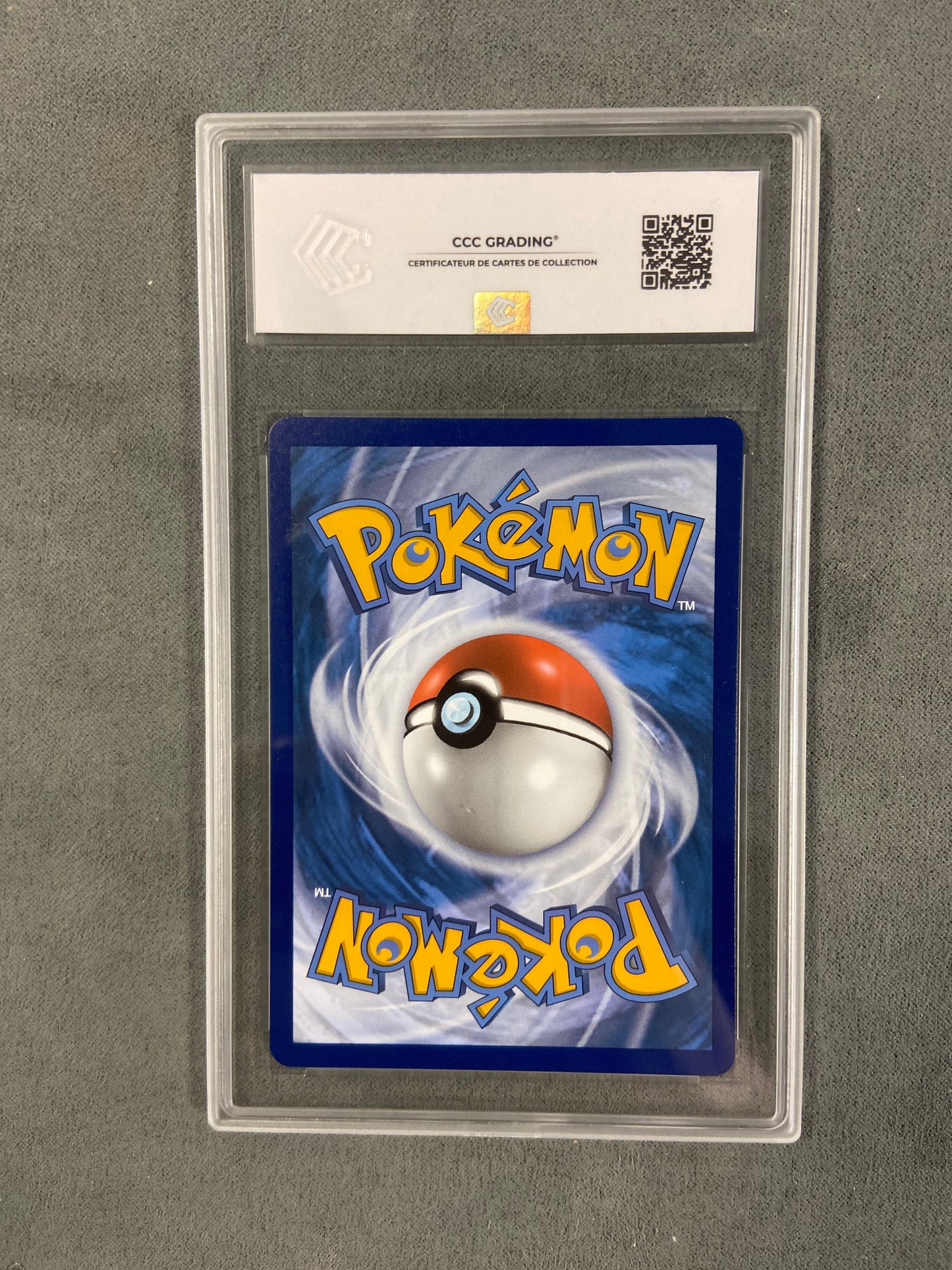Carte Pokémon Noctali Vmax 215/203 Evolution céleste CCC 9.5