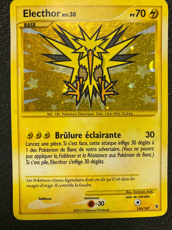 Carte Pokémon Electhor niv.30 150/147 Platine : Vainqueurs Suprêmes