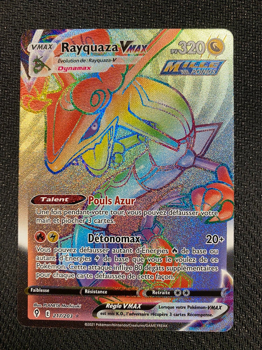 Carte Pokémon Rayquaza Vmax Rainbow 217/203 evolution celeste