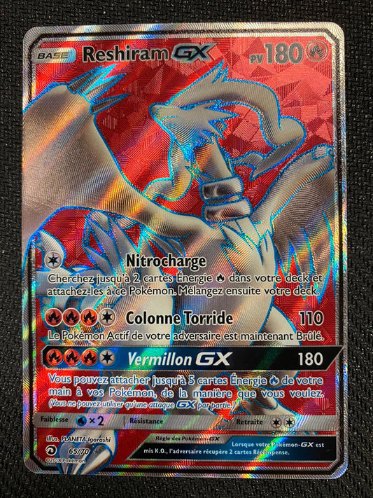 Carte Pokémon Reshiram GX FA 65/70 Majesté des Dragons